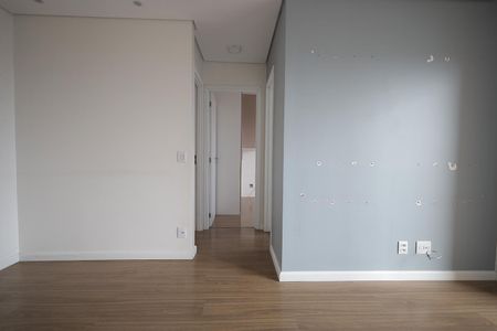 Sala de apartamento à venda com 2 quartos, 55m² em Vila Humaita, Santo André