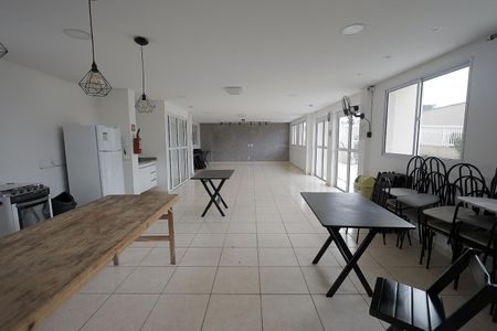 Apartamento à venda com 55m², 2 quartos e 1 vaga Apartamento à venda com 55m², 2 quartos e 1 vagaÁrea comum - Salão de festas