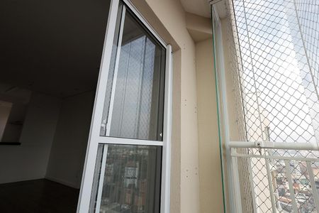 Sacada de apartamento à venda com 2 quartos, 55m² em Vila Humaita, Santo André