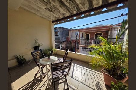 Casa à venda com 130m², 2 quartos e 1 vaga
