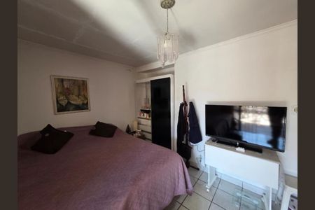 Casa à venda com 130m², 2 quartos e 1 vaga