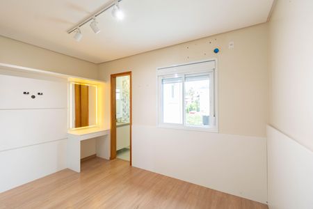 Casa à venda com 107m², 2 quartos e 2 vagasSuíte