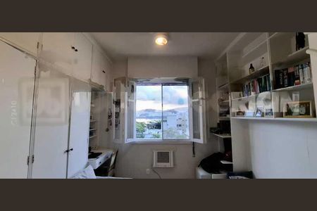 Apartamento à venda com 2 quartos, 60m² em Urca, Rio de Janeiro