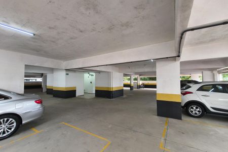 Apartamento para alugar com 67m², 1 quarto e 1 vaga Apartamento para alugar com 67m², 1 quarto e 1 vagaGaragem