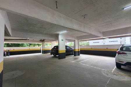 Apartamento para alugar com 67m², 1 quarto e 1 vaga Apartamento para alugar com 67m², 1 quarto e 1 vagaGaragem
