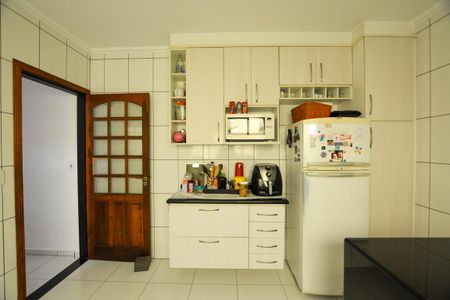 COZINHA de casa à venda com 5 quartos, 180m² em Jardim Celeste, São Paulo