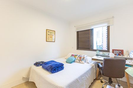 Apartamento à venda com 115m², 3 quartos e 2 vagas Apartamento à venda com 115m², 3 quartos e 2 vagasQuarto 1