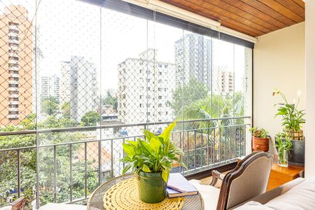 Apartamento à venda com 115m², 3 quartos e 2 vagas Apartamento à venda com 115m², 3 quartos e 2 vagasSala