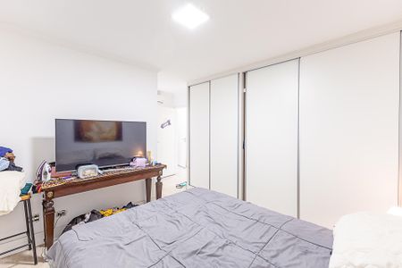 Apartamento à venda com 115m², 3 quartos e 2 vagas Apartamento à venda com 115m², 3 quartos e 2 vagasSuíte