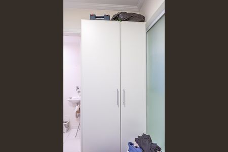 Apartamento à venda com 115m², 3 quartos e 2 vagas Apartamento à venda com 115m², 3 quartos e 2 vagasÁrea de Serviço