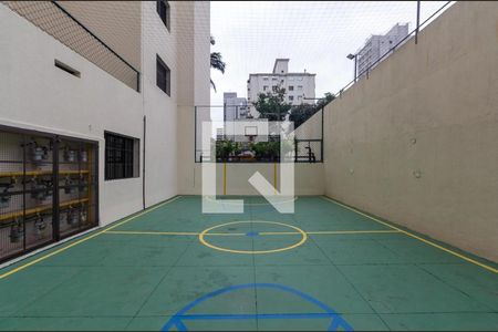 Apartamento à venda com 115m², 3 quartos e 2 vagas Apartamento à venda com 115m², 3 quartos e 2 vagasÁrea comum - Quadra