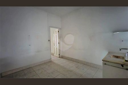 Casa à venda com 2 quartos, 250m² em Vila Mariana, São Paulo