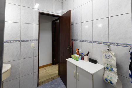 Casa para alugar com 102m², 4 quartos e 2 vagas Casa para alugar com 102m², 4 quartos e 2 vagasBanheiro 1