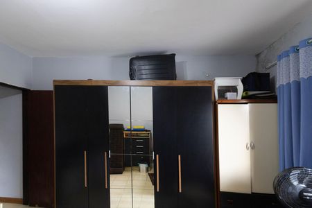Casa para alugar com 102m², 4 quartos e 2 vagas Casa para alugar com 102m², 4 quartos e 2 vagasQuarto 1