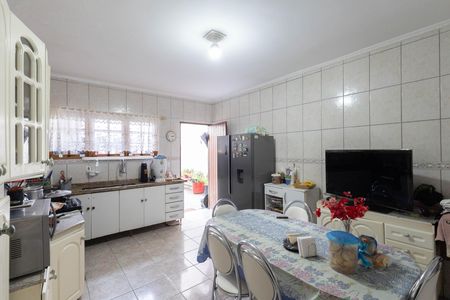 Casa para alugar com 102m², 4 quartos e 2 vagas Casa para alugar com 102m², 4 quartos e 2 vagasCozinha