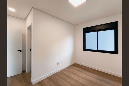 Casa de condomínio à venda com 260m², 3 quartos e 4 vagas