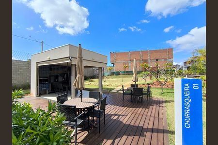 Casa de condomínio à venda com 260m², 3 quartos e 4 vagas