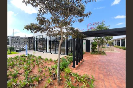 Casa de condomínio à venda com 260m², 3 quartos e 4 vagas