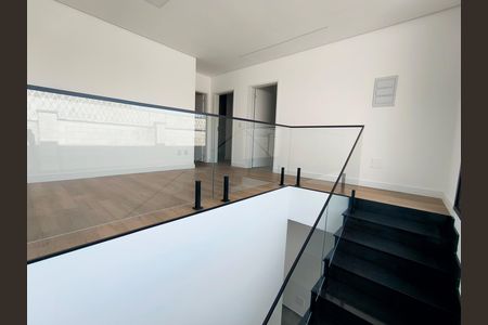 Casa de condomínio à venda com 260m², 3 quartos e 4 vagas