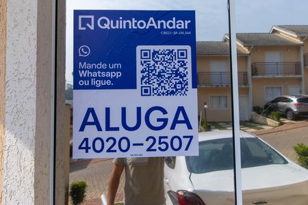 Casa de condomínio para alugar com 70m², 2 quartos e 2 vagas Casa de condomínio para alugar com 70m², 2 quartos e 2 vagasPlaquinha