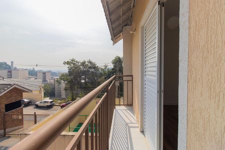 Casa de condomínio para alugar com 70m², 2 quartos e 2 vagas Casa de condomínio para alugar com 70m², 2 quartos e 2 vagasVaranda do Quarto 1