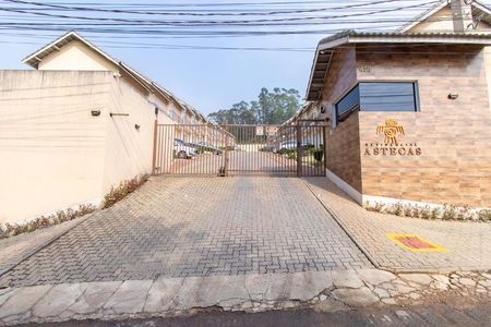 Casa de condomínio para alugar com 70m², 2 quartos e 2 vagas Casa de condomínio para alugar com 70m², 2 quartos e 2 vagasFachada do condomínio