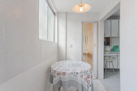 Apartamento para alugar com 75m², 2 quartos e 1 vaga Apartamento para alugar com 75m², 2 quartos e 1 vagaÁrea de Serviço