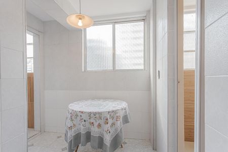 Cozinha de apartamento para alugar com 2 quartos, 75m² em Jardim Paulista, São Paulo