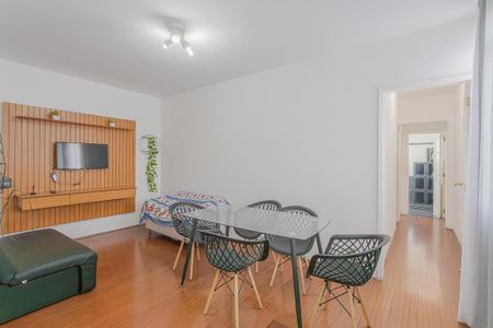 Apartamento para alugar com 75m², 2 quartos e 1 vaga Apartamento para alugar com 75m², 2 quartos e 1 vagaSala
