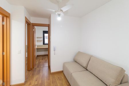 Sala de apartamento para alugar com 2 quartos, 38m² em Centro, Osasco
