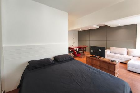 Quarto de apartamento para alugar com 1 quarto, 49m² em Cambuí, Campinas