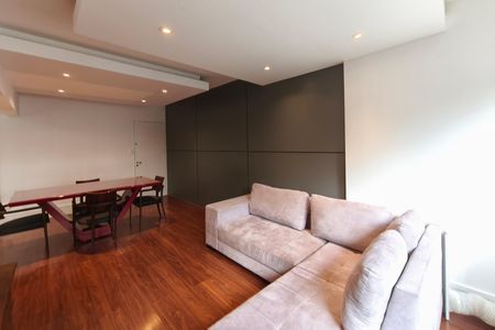 Sala de apartamento para alugar com 1 quarto, 49m² em Cambuí, Campinas