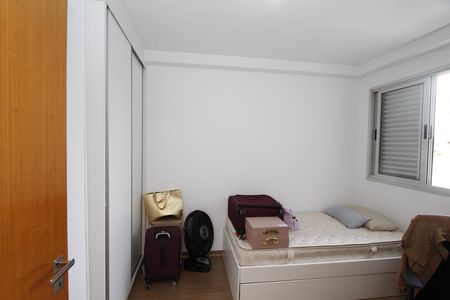 Apartamento à venda com 83m², 3 quartos e 1 vagaQuarto 3
