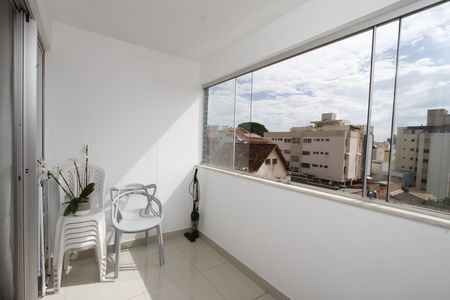 Apartamento à venda com 83m², 3 quartos e 1 vagaVaranda da Sala