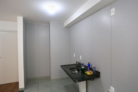 Apartamento para alugar com 47m², 2 quartos e 1 vaga Apartamento para alugar com 47m², 2 quartos e 1 vagaCozinha e Área de Serviço