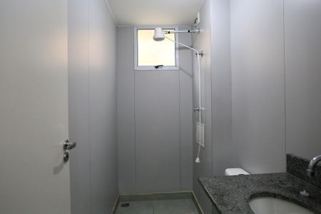 Apartamento para alugar com 47m², 2 quartos e 1 vaga Apartamento para alugar com 47m², 2 quartos e 1 vagaBanheiro