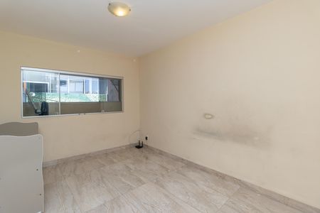 Casa para alugar com 200m², 2 quartos e 1 vaga Casa para alugar com 200m², 2 quartos e 1 vagaQuarto 1