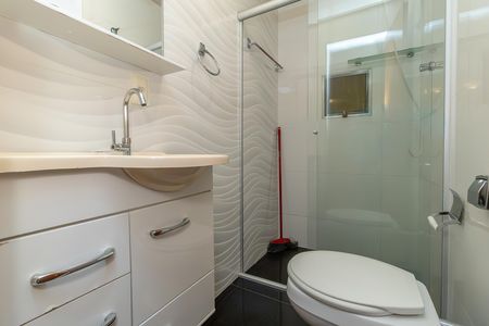Casa para alugar com 200m², 2 quartos e 1 vaga Casa para alugar com 200m², 2 quartos e 1 vagaBanheiro da Suíte