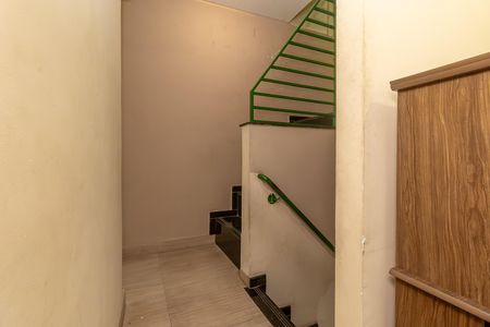 Casa para alugar com 200m², 2 quartos e 1 vaga Casa para alugar com 200m², 2 quartos e 1 vagaCorredor 2 Andar