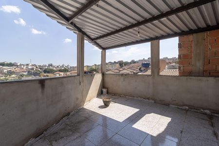 Casa para alugar com 200m², 2 quartos e 1 vaga Casa para alugar com 200m², 2 quartos e 1 vagaCobertura
