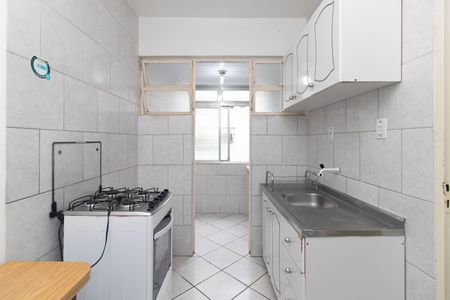 Apartamento para alugar com 52m², 2 quartos e 1 vaga Apartamento para alugar com 52m², 2 quartos e 1 vagaCozinha e Área de Serviço