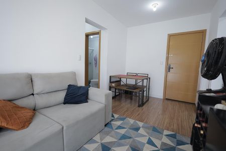 Sala de apartamento à venda com 2 quartos, 52m² em Campestre, Santo André