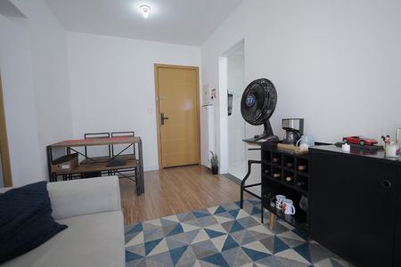 Sala de apartamento à venda com 2 quartos, 52m² em Campestre, Santo André