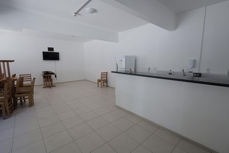 Apartamento à venda com 52m², 2 quartos e 1 vaga Apartamento à venda com 52m², 2 quartos e 1 vagaÁrea comum - Salão de festas