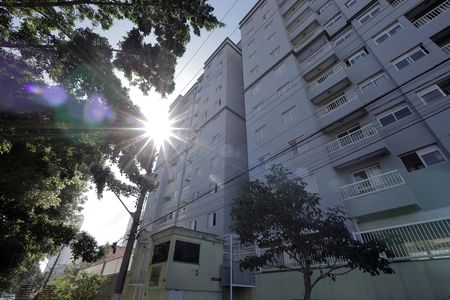 Apartamento à venda com 52m², 2 quartos e 1 vaga Apartamento à venda com 52m², 2 quartos e 1 vagaFachada