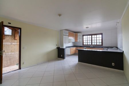 Casa para alugar com 147m², 3 quartos e 2 vagas Casa para alugar com 147m², 3 quartos e 2 vagasCozinha