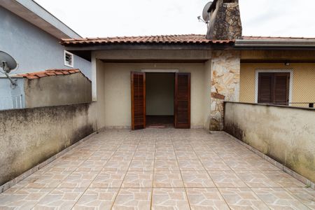 Casa para alugar com 147m², 3 quartos e 2 vagas Casa para alugar com 147m², 3 quartos e 2 vagasVaranda