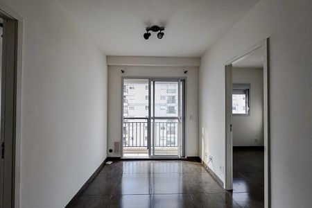 Sala de apartamento para alugar com 2 quartos, 38m² em Vila Invernada, São Paulo