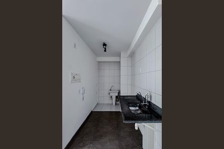Apartamento para alugar com 38m², 2 quartos e 1 vaga Apartamento para alugar com 38m², 2 quartos e 1 vagaCozinha e Área de Serviço