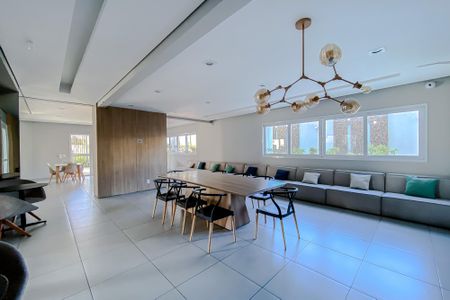 Apartamento para alugar com 38m², 2 quartos e 1 vagaÁrea comum - Salão de festas